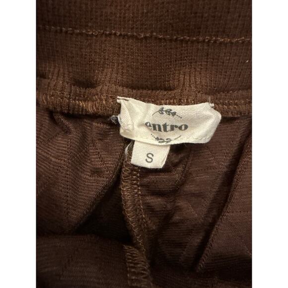 Entro Quilted High Waisted Drawstring Shorts in Espresso, S - Picture 8 of 9